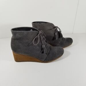 Dr. Scholls Booties Women's 9M Dakota Wedge Suede Boots Gray